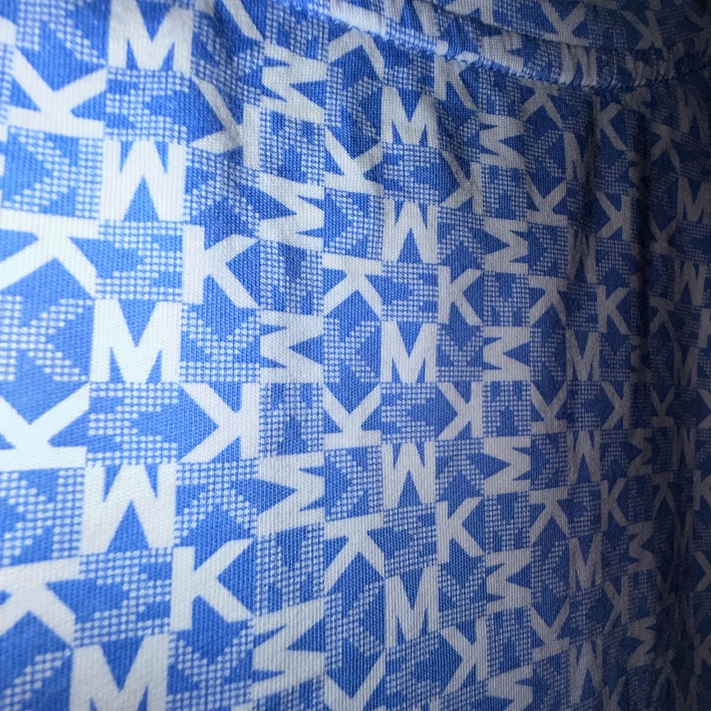 Michael Kors Blue and White Logo T-Shirt - Picture 4 of 5